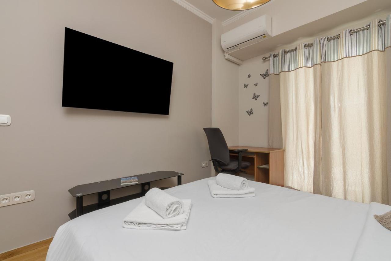 Beautiful And Spacious Apartment In Pagrati Atény Exteriér fotografie